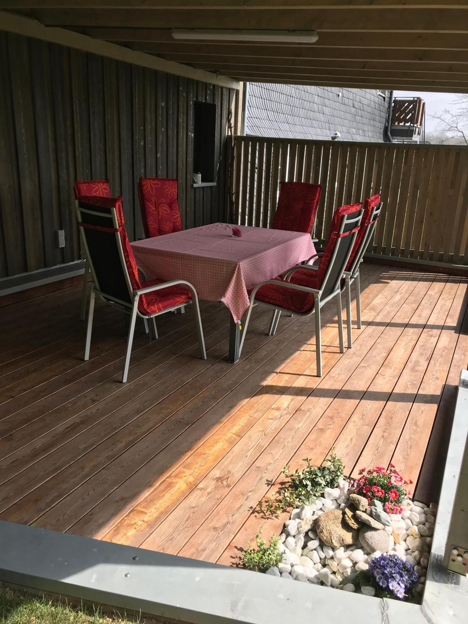 Ferienhaus Michels 헬렌탈 외부 사진